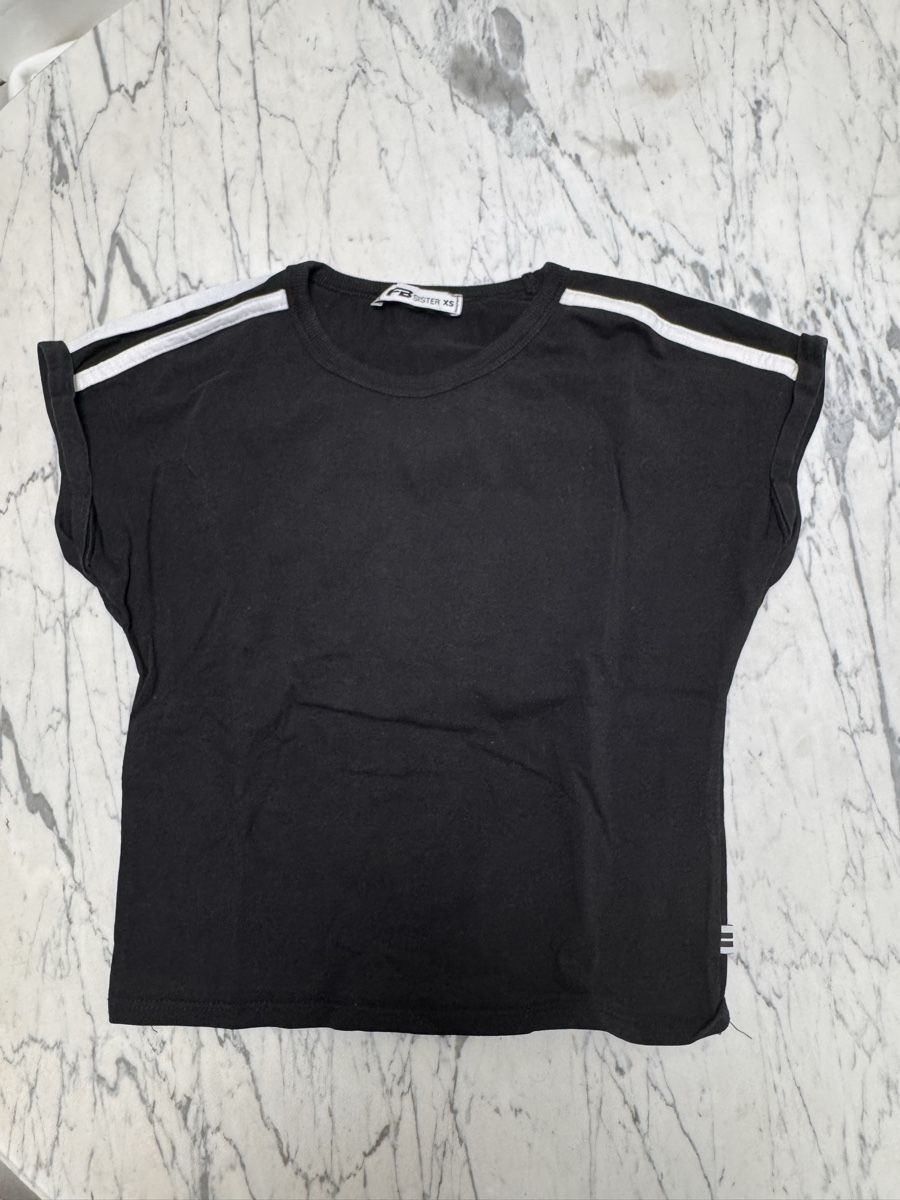 Tops: Croptop taille XS – Gebraucht aus Boudry von jul_l9mr