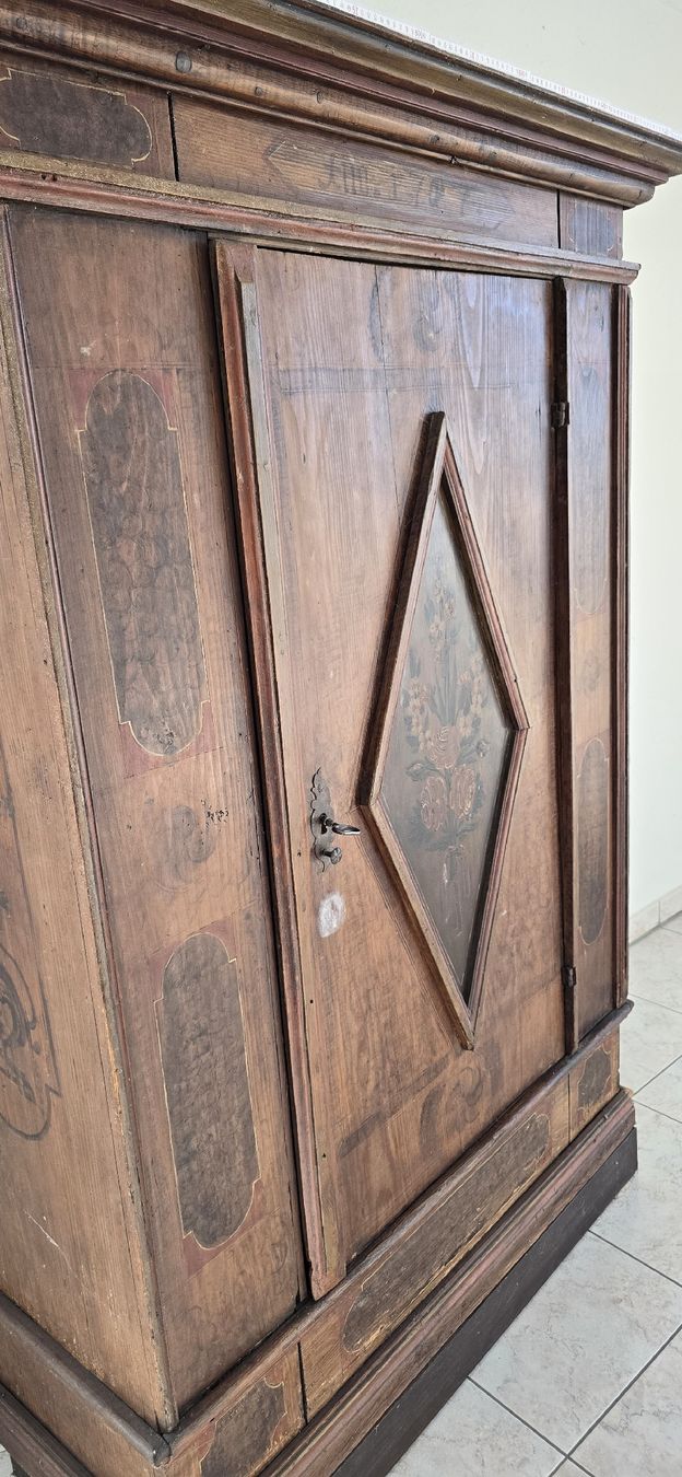 Armadi: Antiker Bauernschrank  – Usato da Brunegg venduto da Metter01 7