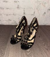 Jimmy Choo Nieten-Sandaletten, schwarzes Leder, Gr. 39