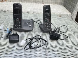 Telefone, 2 Stationen