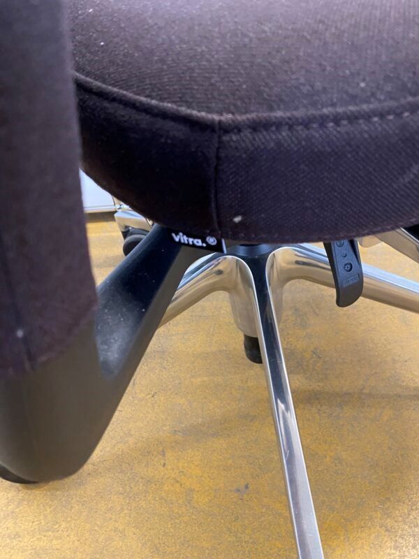Vitra Sedie: VITRA ID TRIM – Usato da St. Gallen venduto da MSMoebelhandel 1