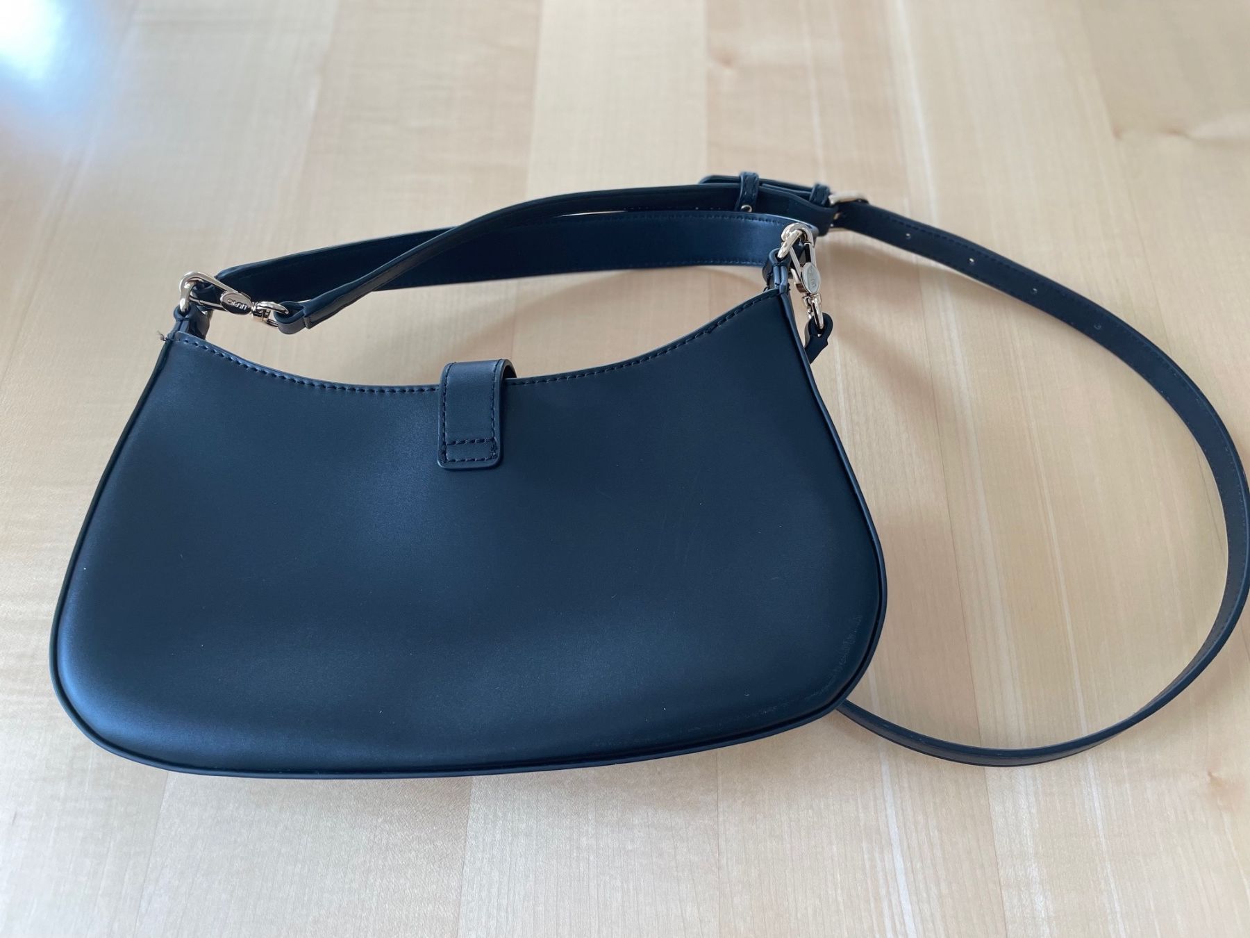 Liu Jo Borse da donna: Handtasche von LIU JO – Nuovo (secondo la descrizione) da Zürich venduto da Carmen06 1
