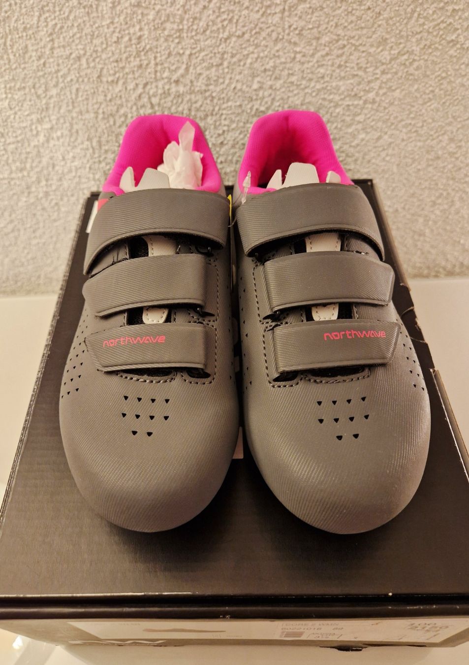 Northwave Scarpe da donna: Northwave Core 2 Frau Schuhe - Anthra Grösse 36 – Nuovo e nell'imballaggio originale da Braunau venduto da Brand-Store 4