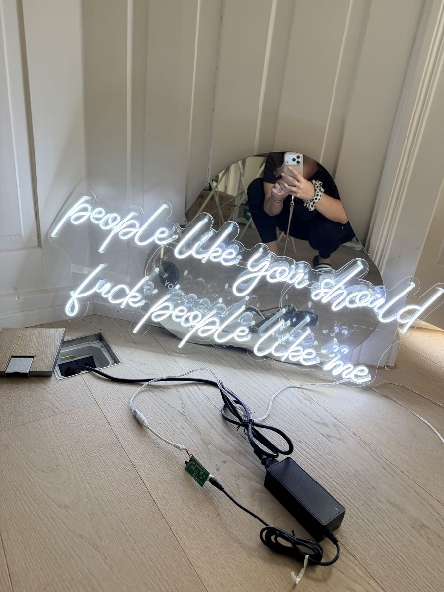 Tutte le decorazioni: Neon-Schild – Usato da Zürich venduto da fla_qk9v