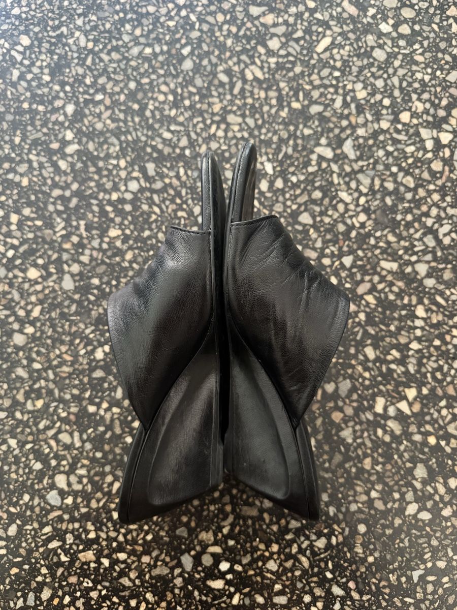 Massimo Dutti Scarpe da donna: Massimo dutti leather wedge black sandal size 37 – Usato da Zürich venduto da gva_r9gs 3