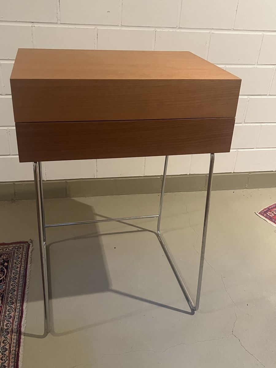 Scrivanie: ClassiCon Orcus Sekretär, Design Konstantin Grcic – Usato da Wil SG venduto da kle_5k82 3