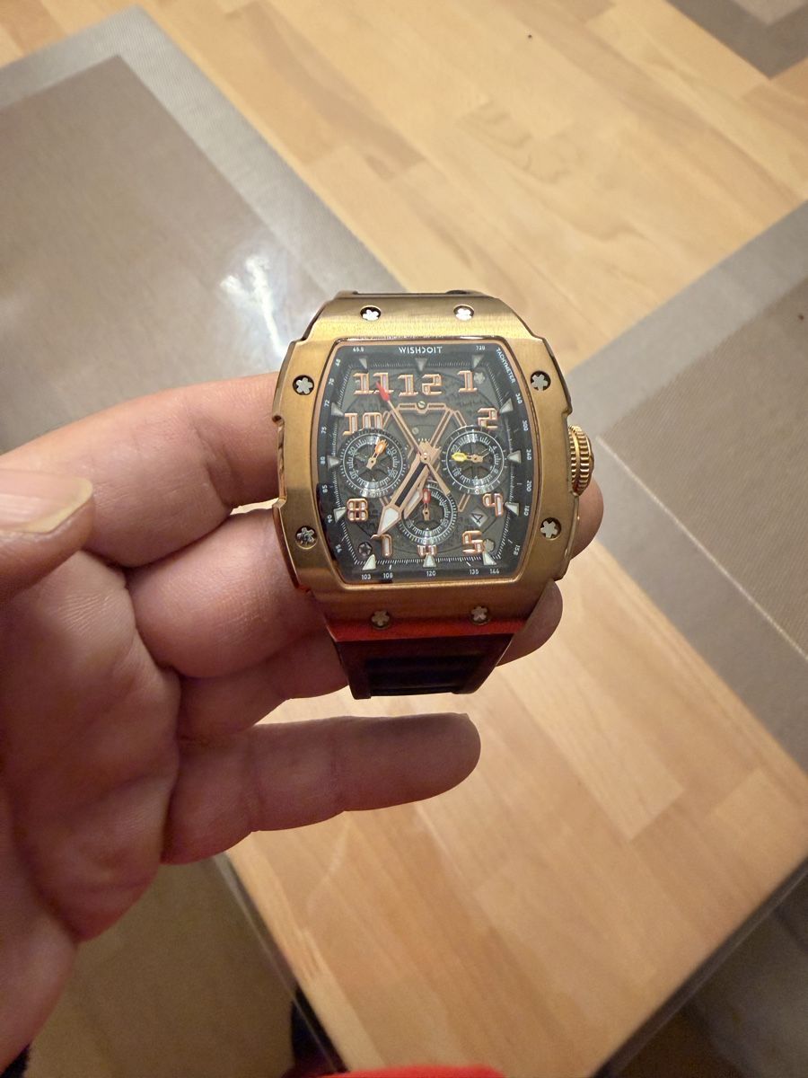Orologi: WISHDOIT Chronograph Uhr Sportlich – Usato da Ebikon venduto da efruz 2