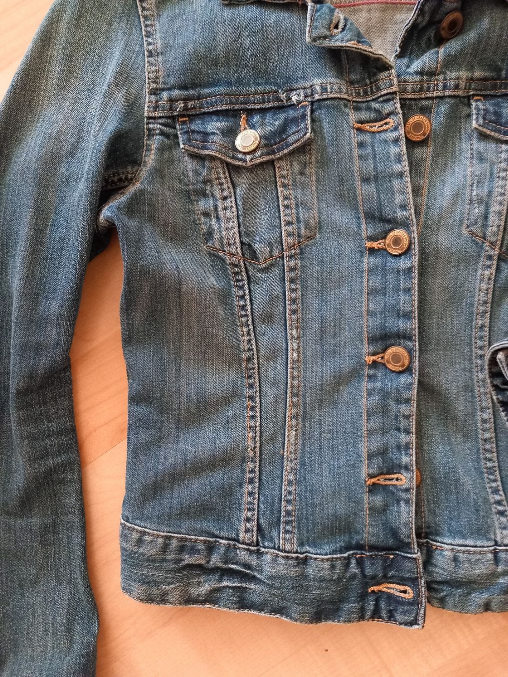 Jacken: Jeansjacke, XS – Gebraucht aus Wanzwil von lonelybeachhouse 2