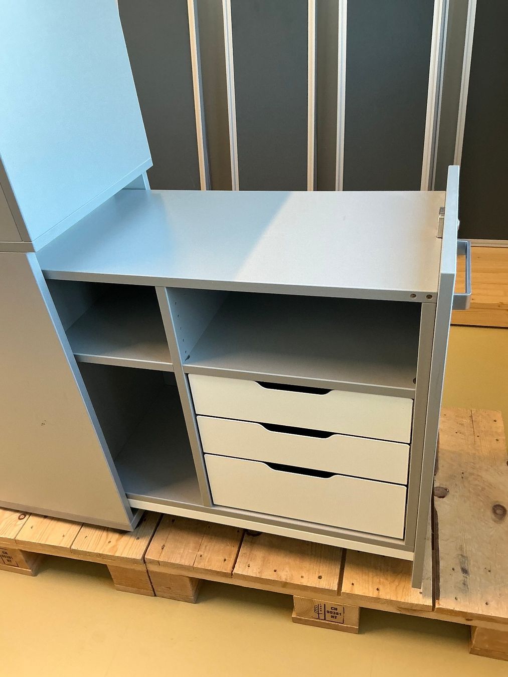 Armadi: Büroschrank mit Regal – Usato da Zug venduto da Bauteile-Zug 2