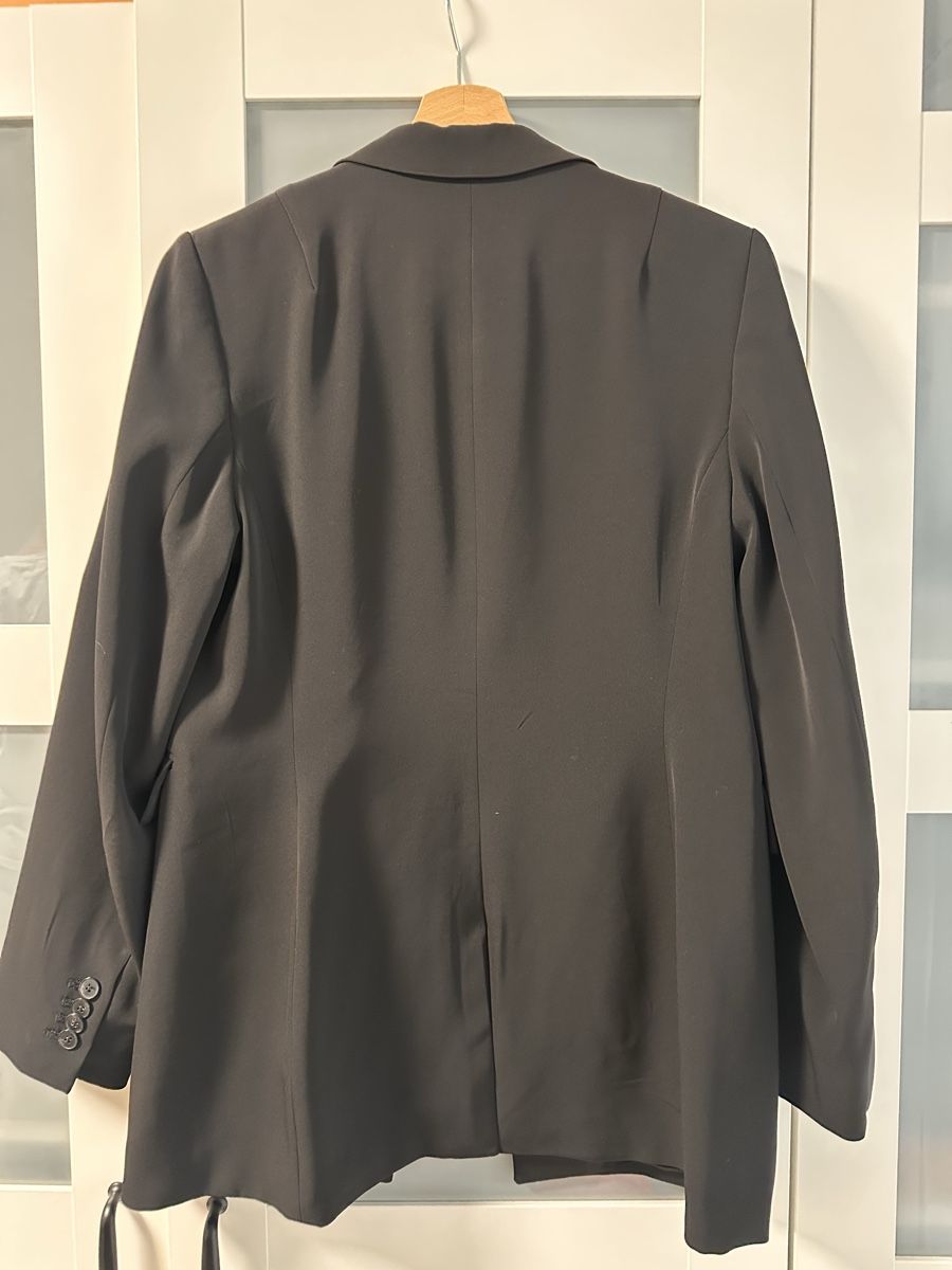 H&M Completi & Tailleur: Blazer – Usato da Chur venduto da Lorena7 1