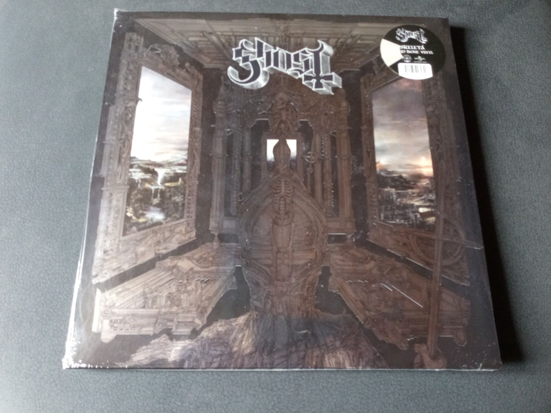 Dischi in vinile: Ghost-Skeleta 12'' White Solid Bone Vinyl LP 2025 Sealed – Nuovo e nell'imballaggio originale da Brienz BE venduto da INTERNALFIRE