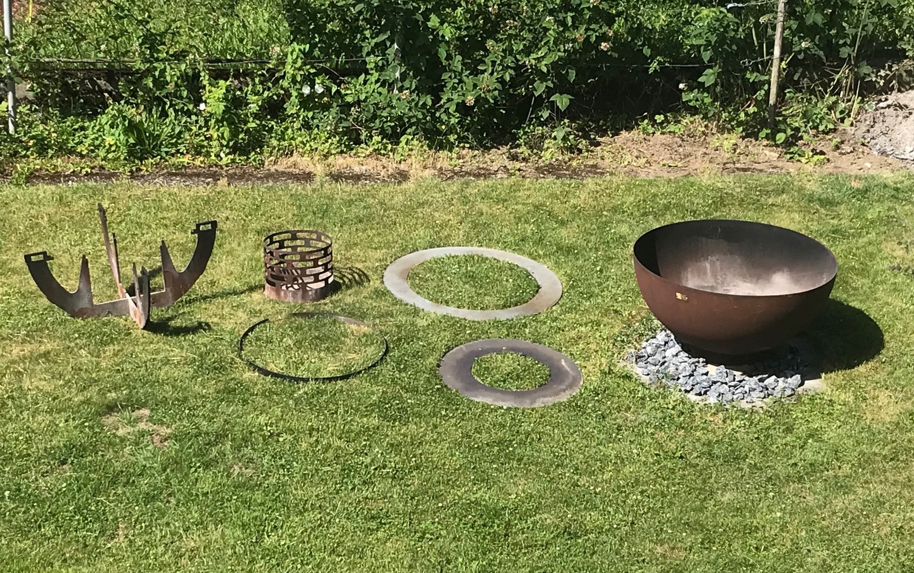 Feuerschale: Feuerschale Grill – Gebraucht aus Bütschwil von naemi96 6