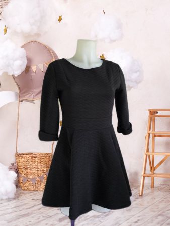 Warmes Kleid, perfekt für den Herbst/Winter