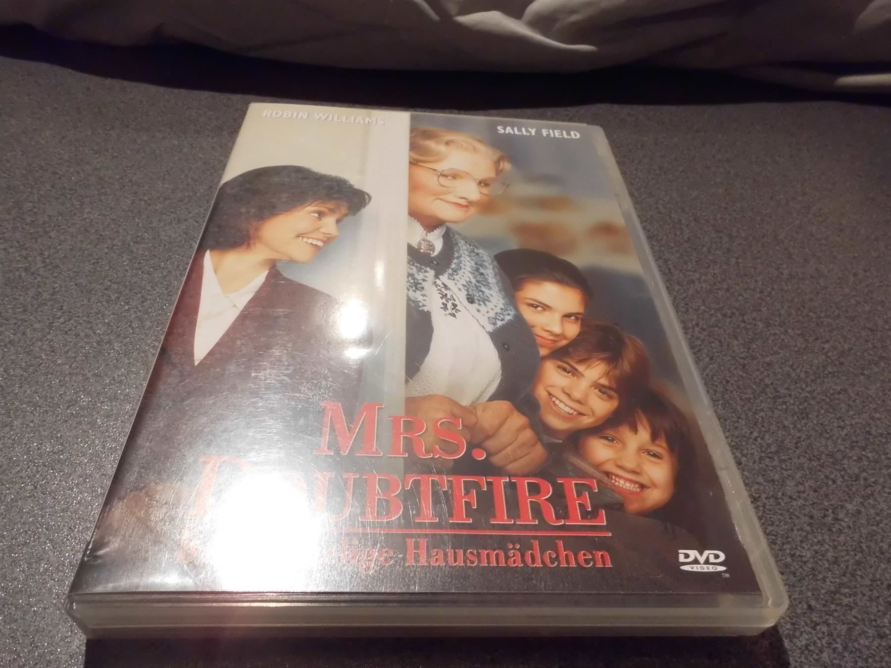 Tous les DVDs: DVD Mrs. Doubtfire, Das stachlige Hausmä – D'occasion à Zürich par abraxas1291