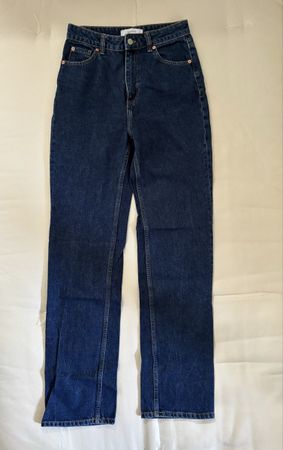 Reserved female jeans 36