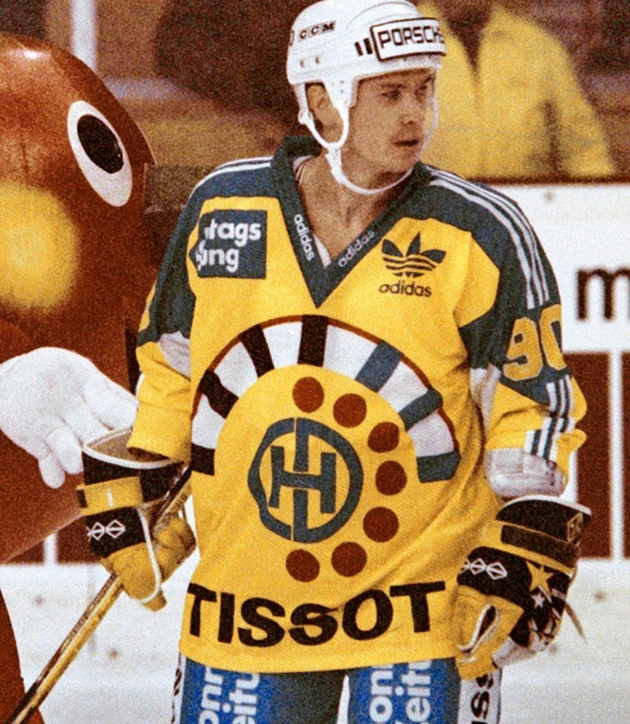 Adidas Canottiere & Pantaloni: HC Davos Trikot Spengler Cup 1993 – Usato da Bulle venduto da ArbolDeNavidad 3