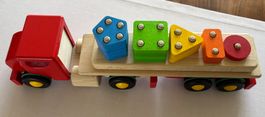 Holz Lastwagen mit Steckbrettspiel von BAJO