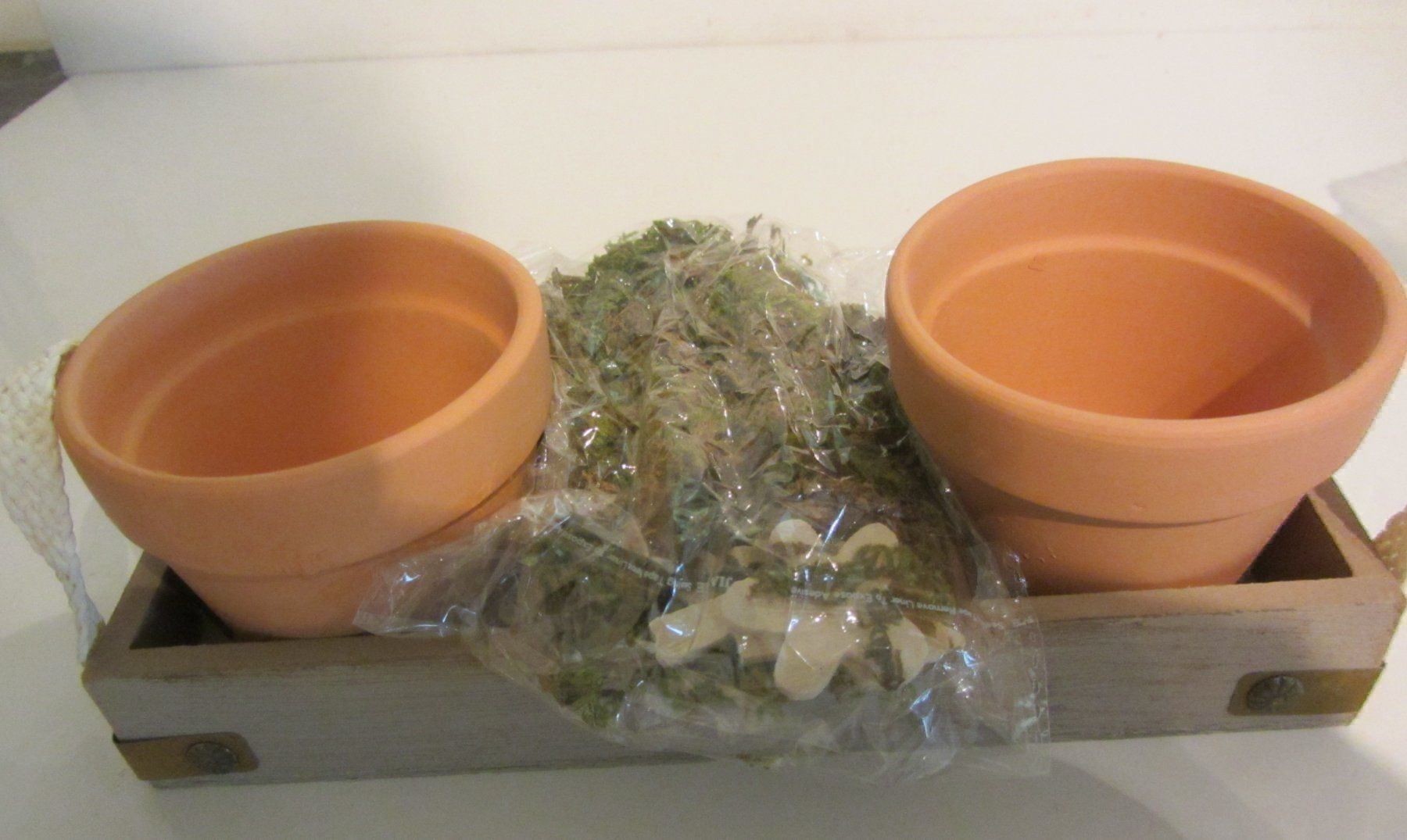 Vasi per fiori: 2 Stück Tablett-Set: Kräutergarten – Nuovo e nell'imballaggio originale da Egliswil venduto da chroetli22