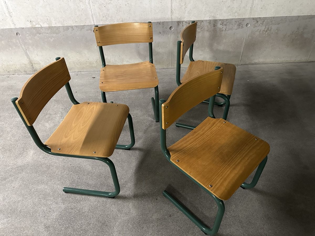 Sedie: 12xFreischwingerstühle FM 622 – Usato da Niederurnen venduto da KEVIN078 5