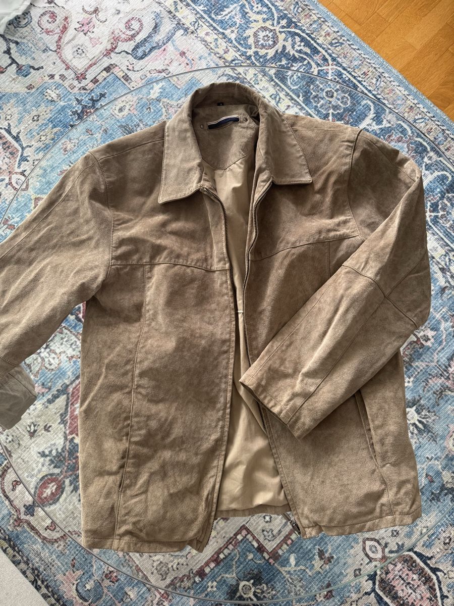 Jacken: Beige wildlederjacke – Gebraucht aus Bottighofen von mlj_5dlb