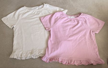 Zara Mädchen T-Shirts Gr. 104 / 2 Stk guter Zustand