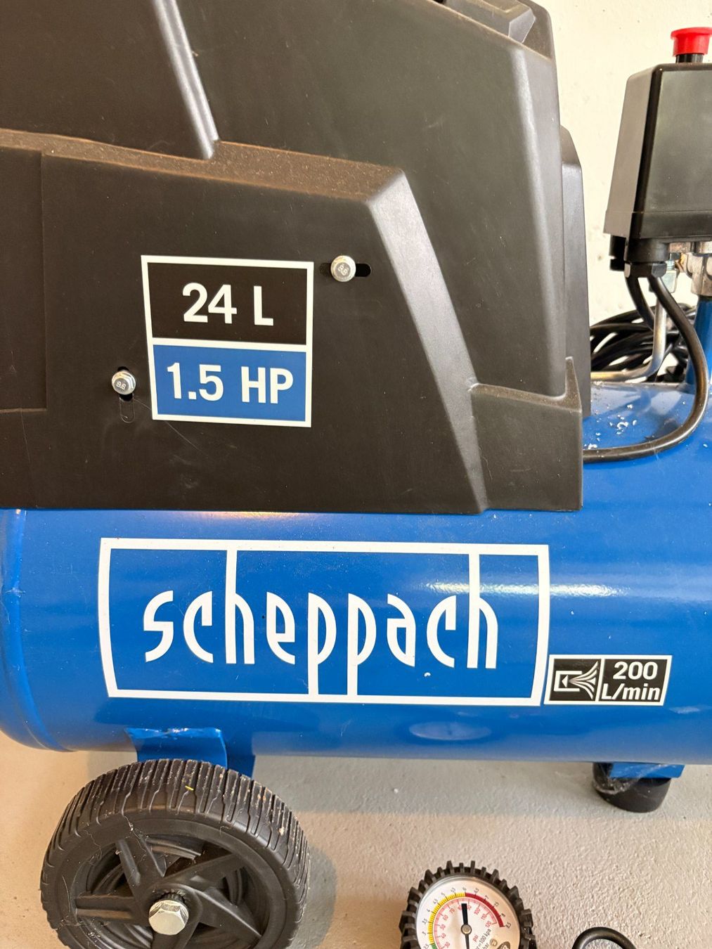 Scheppach Compressori: Scheppach Kompressor 24 Liter 1100 W Modell DK30ox – Usato da Adlikon b.Regensdf venduto da Cappo 3