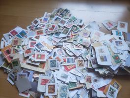 Timbres suisses à laver anciens récents env 1,5 kg, blocs 