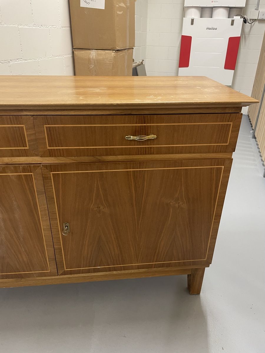 Cassettiere: Vintage Sideboard/Kommode – Usato da Samstagern venduto da UM94 3