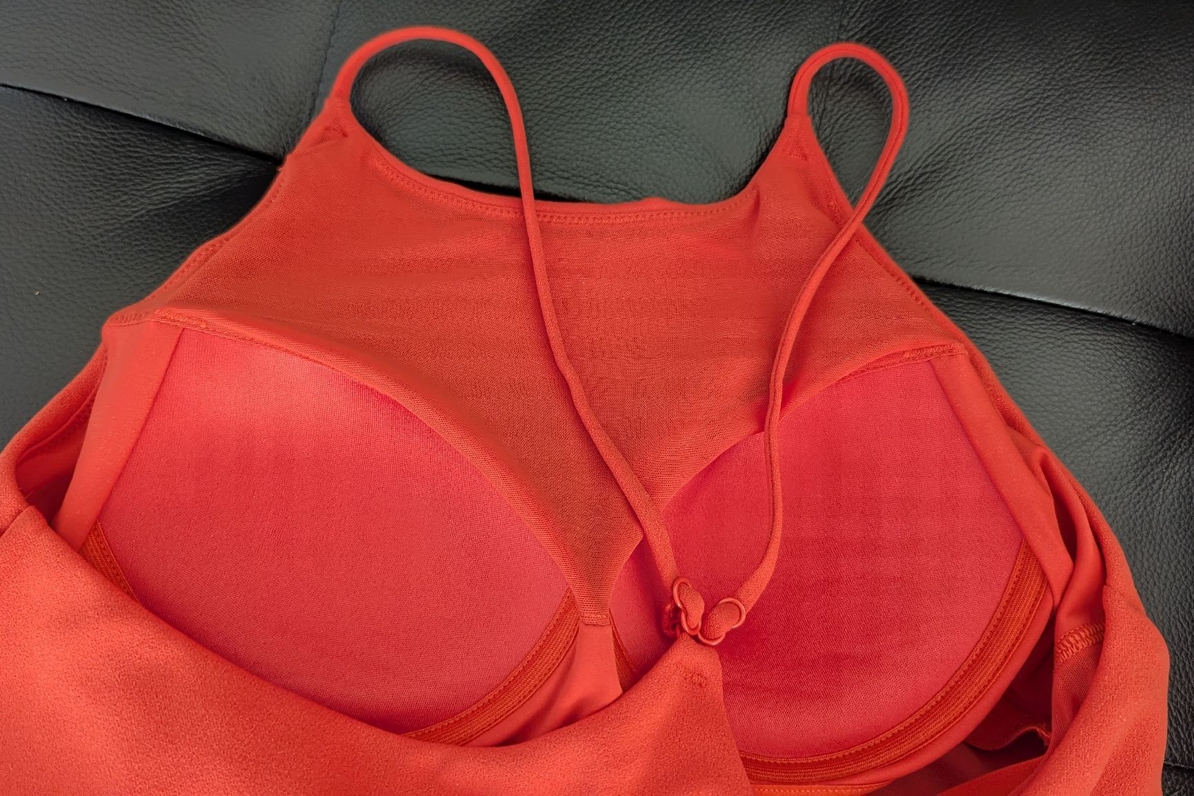 Tops: UNIQLO Bra Tanktop – Neu (gemäss Beschreibung) aus Zürich von Stonejewelry 3