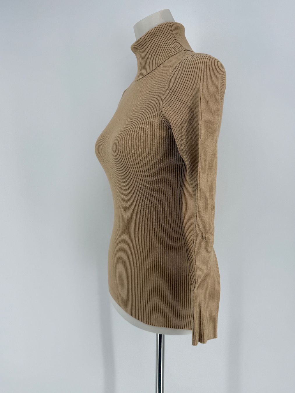 Anna Field Pullover & Sweatshirts: Pullover/ Rollkragenpullover Gr. M von Anna Field – Gebraucht aus Auenstein von moin. 1
