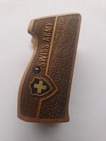 Nussbaum Griffschalen für die Sig P210 