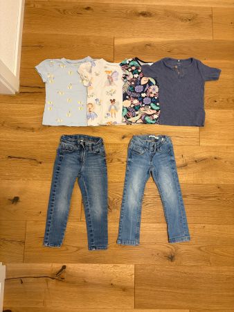 Kleiderpaket, Gr. 98:, 4 Shirts & 2 Jeans