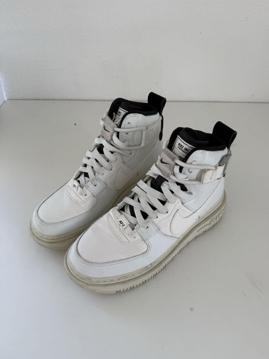 Nike Herrenschuhe: Nike Air Force 1 High Utility 2.0  – Gebraucht aus Würenlos von lyn_nb6l 1