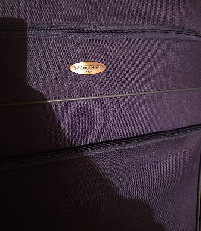 Samsonite Reisekoffer: Grande valise souple Samsonite format XL – Gebraucht aus Lausanne von obisam69 2