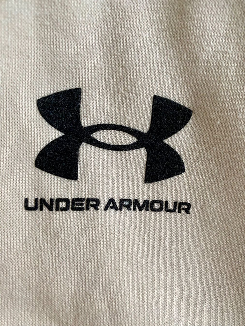 Under Armour Pantaloni: Under Armour Joggers – Nuovo (secondo la descrizione) da Zollikofen venduto da AureusManus 2