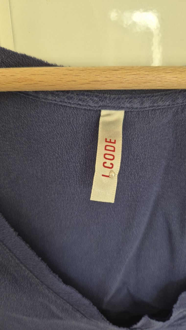 Tops: L Code Seide Top dunkelblau Grösse XL  – Gebraucht aus Winterthur von ann_7lxx 1