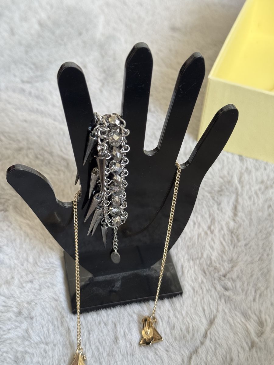 Schmuckkästen: Schwarze Hand Schmuckständer-Halterung, modern – Gebraucht aus Güttingen von Nkskn 2