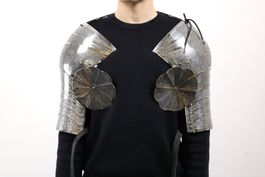 Mittelalter Schulterschutz & Schwebescheiben Paladin (19083)