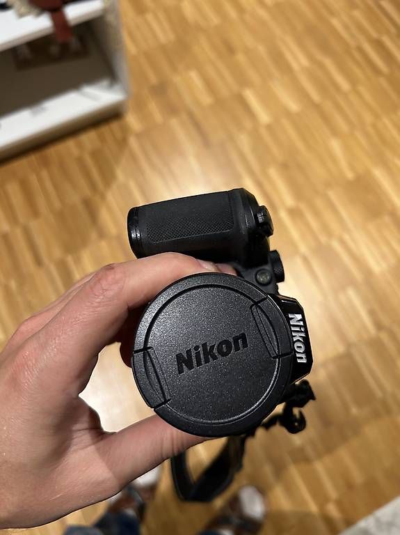 Fotocamera: Nikon – Usato da Unterengstringen venduto da jul_dwb2 1