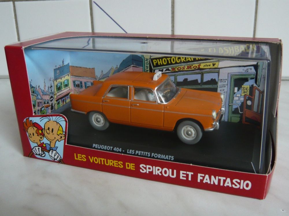 VOITURE SPIROU ET FANTASIO EN METAL ET PLASTIQUE SUPERBE !!! (Neuf ...