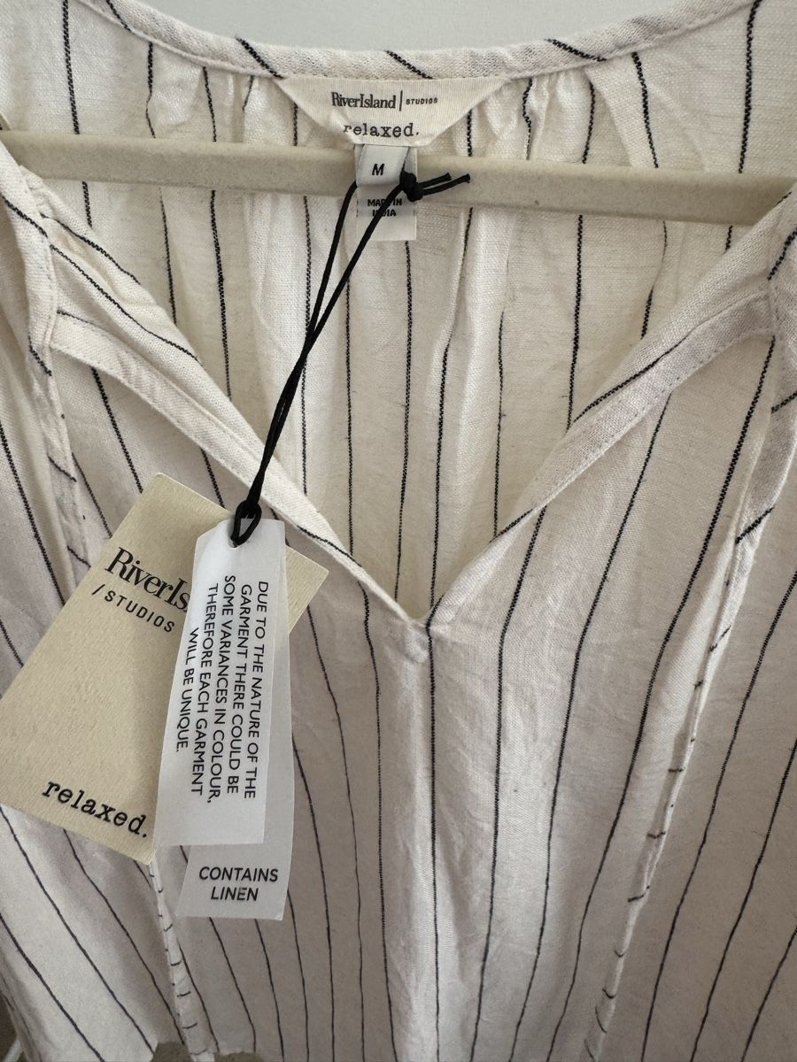 Chemisiers: River Island linen blouse – Neuf avec emballage d'origine à Zürich par di_archive 1