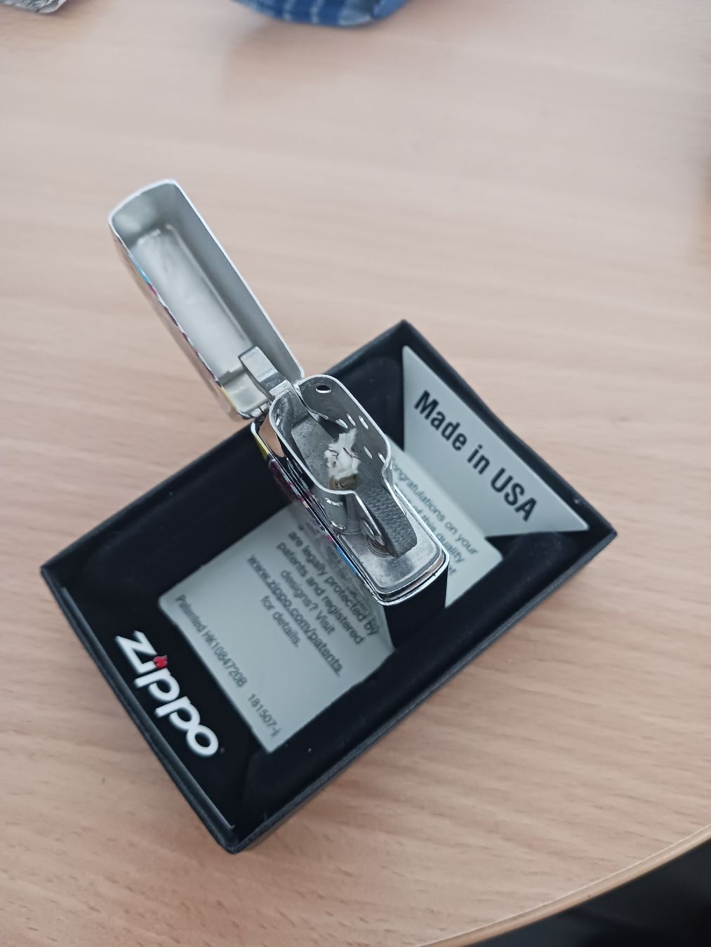 Zippo Accendini: Zippo Jazz Guitariste  – Nuovo e nell'imballaggio originale da Sion venduto da aym_g5t9 1