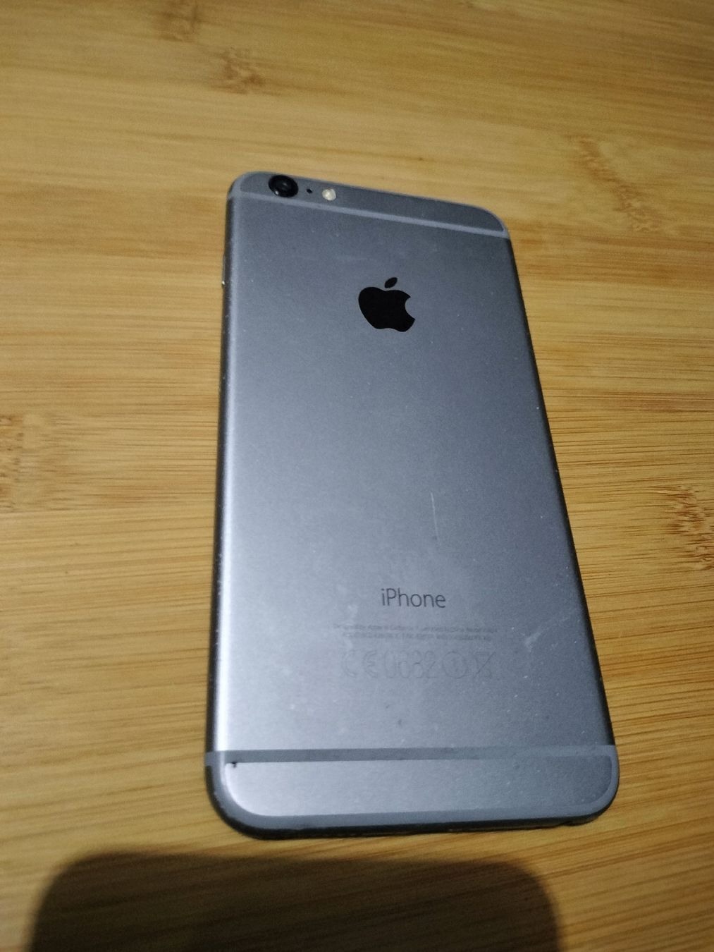Apple Telefoni cellulari / Smartphones: iPhone 6 Plus A1524 locked – Difettoso da Zürich venduto da epod 1
