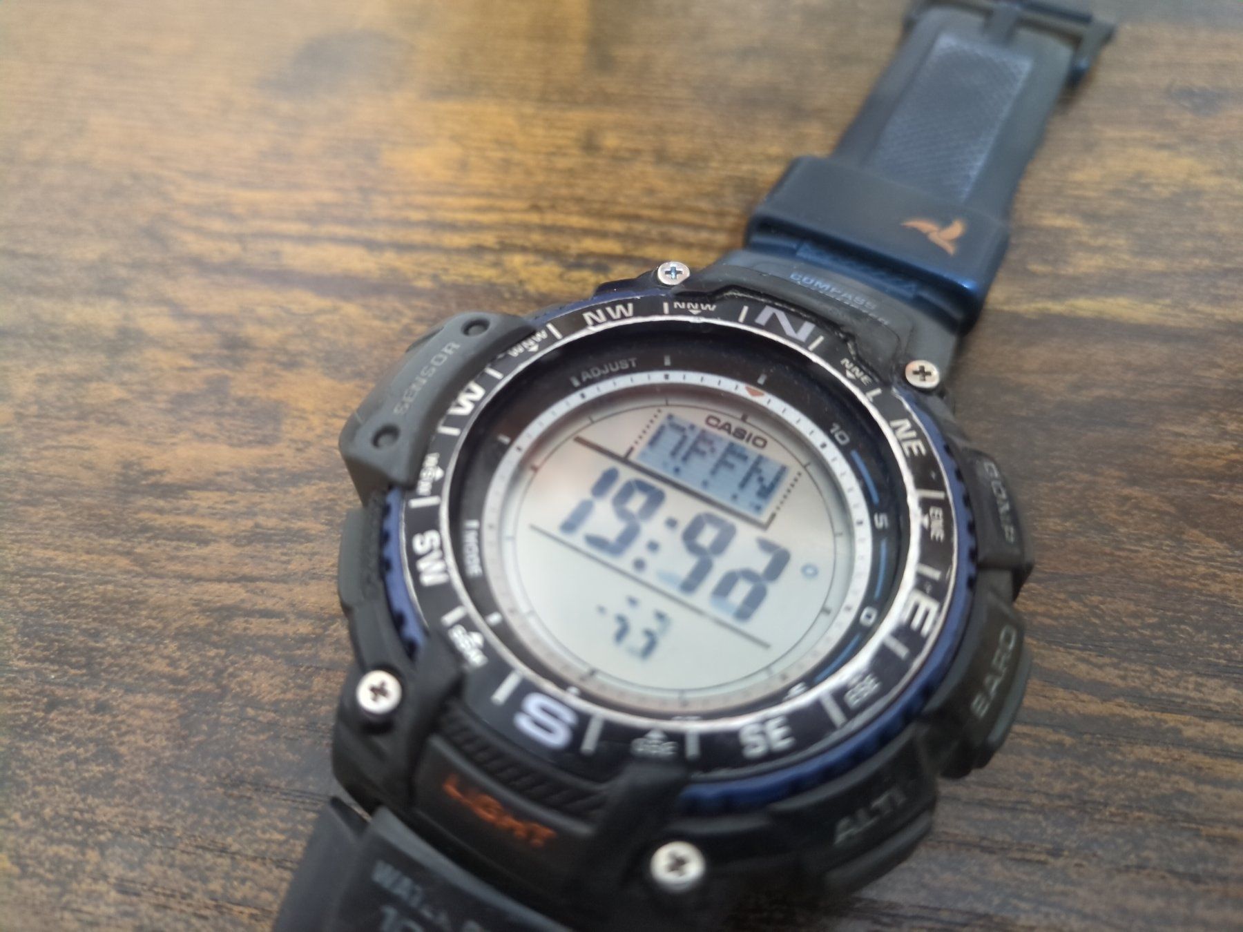 Casio Uhren: ⌚ CASIO SGW-1000 Uhr – Defekt aus Novaggio von GreenWebSolutions 1
