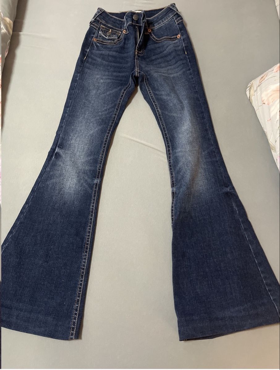 Stradivarius Hosen: D04 Jeans Bootcut dunkelblau – Neu (gemäss Beschreibung) aus Wetzikon ZH von eli_kg9j 3
