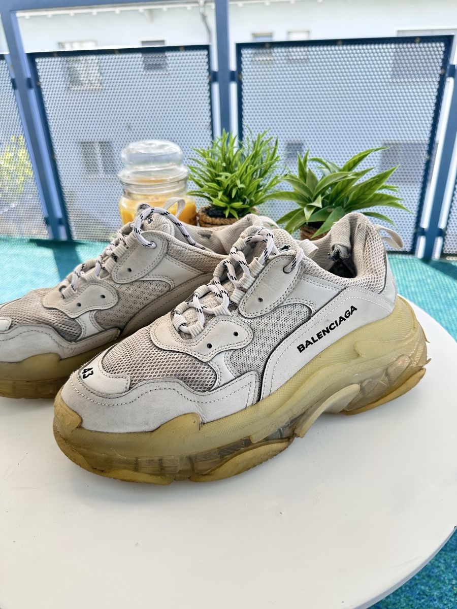 Balenciaga Scarpe da uomo: Balenciaga Triple S Sneaker, Grösse 43. – Usato da Allenwinden venduto da Tba_20 1