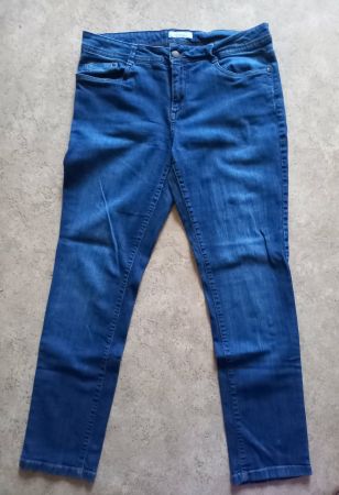 Damen Jeans, Stretch, dunkelblau Gr42 Yessica