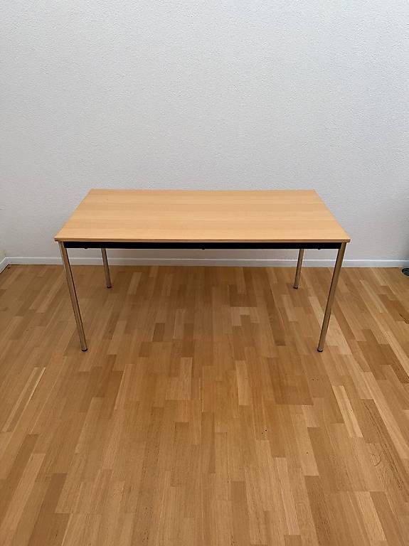 Scrivanie: Wiesner-Hager Tisch: 140x70 cm – Usato da Bern venduto da Anderling01 1