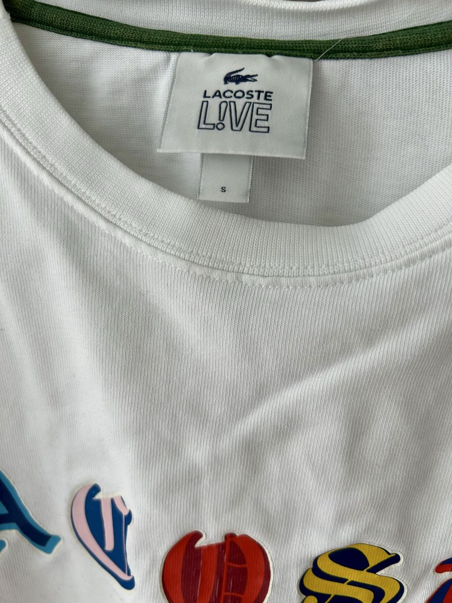 Lacoste T-shirt: Weisses T-Shirt von Lacoste – Usato da Zürich venduto da ann_5b6d 2