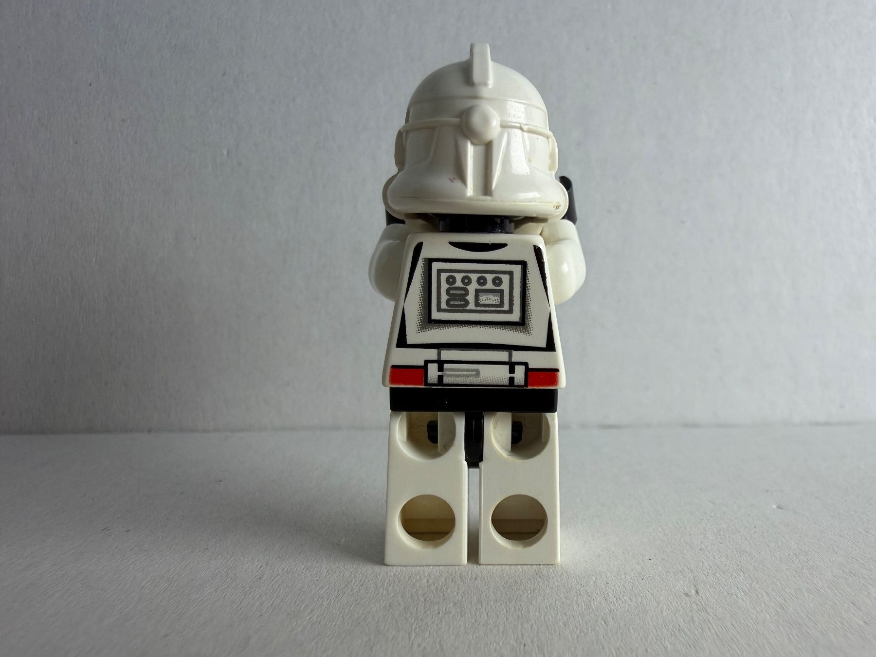 Lego Statuette: Clone Shock Trooper, Coruscant Guard – Usato da Neftenbach venduto da Elitebricks 3